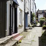Holiday home 2 Bed In Robin Hoods Bay Oc-g0085 Robin Hood's Bay