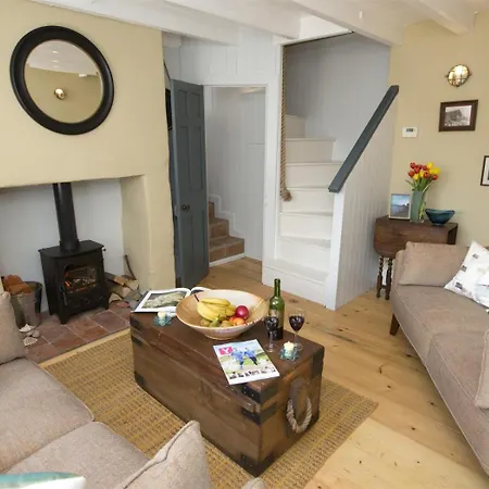 2 Bed In Robin Hoods Bay Oc-g0085 Robin Hood's Bay